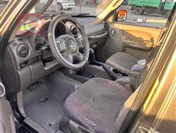 جیپ لیبێرتی